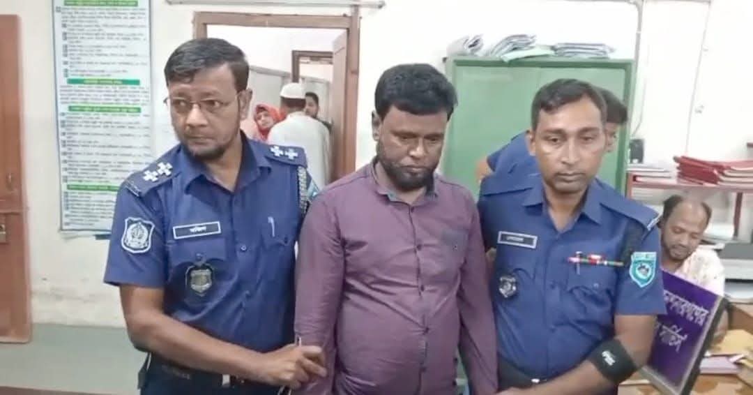 গাইবান্ধায় ভুয়া দুুদক কর্মকর্তা সেজে ঘুষ দাবির সময় আটক