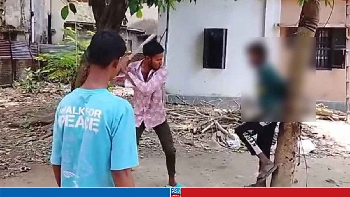 গাছে বেঁধে নির্যাতনের অভিযোগে গ্রেপ্তার ২