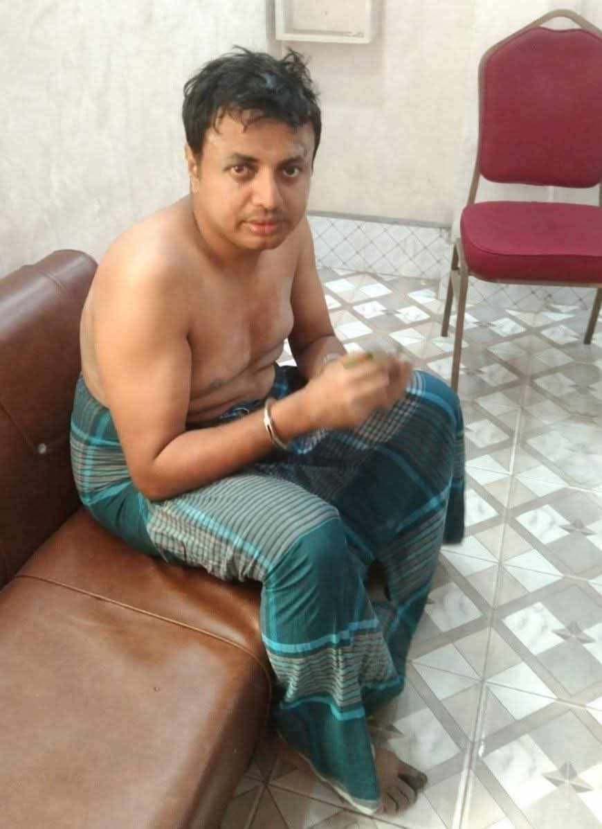 কুমিল্লার নগরীর চকবাজার বালুধুম এলাকায় ছেলের হাতে মা খুন