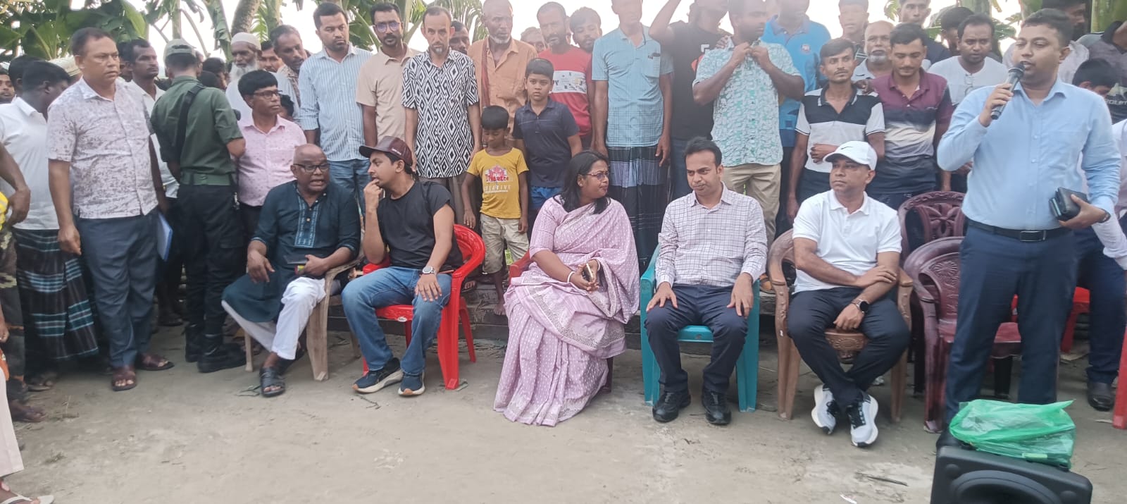 কালজানির করাল গ্রাসে ধলডাঙ্গা: তিন দিনে নদীগর্ভে শতাধিক বসতভিটা, সীমান্তে মানবিক বিপর্যয়