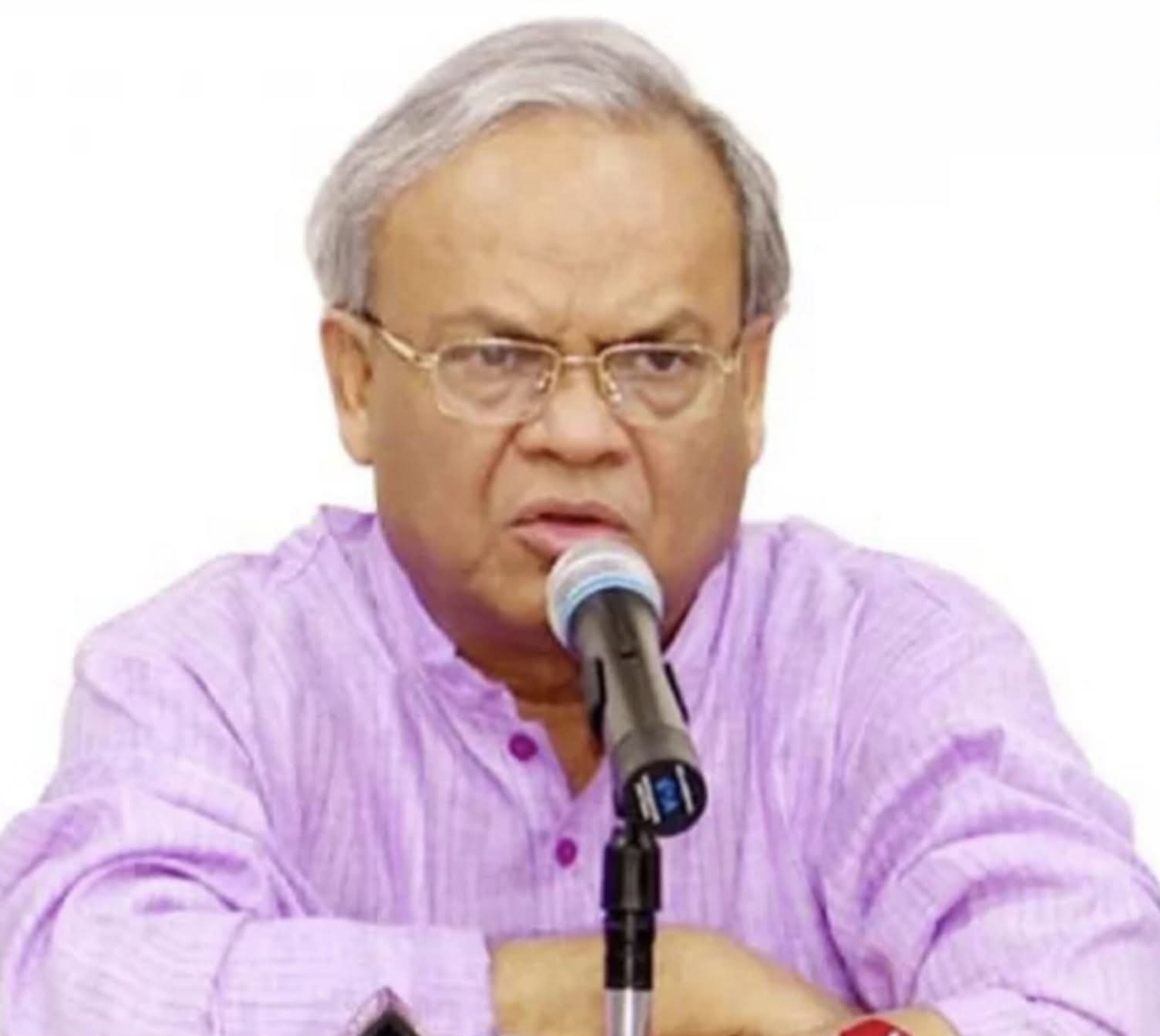 চীন ও মালয়েশিয়া সফর শেষে রাতে দেশে ফিরছেন প্রধানমন্ত্রী তারেক রহমান, শোডাউন না করার নির্দেশ
