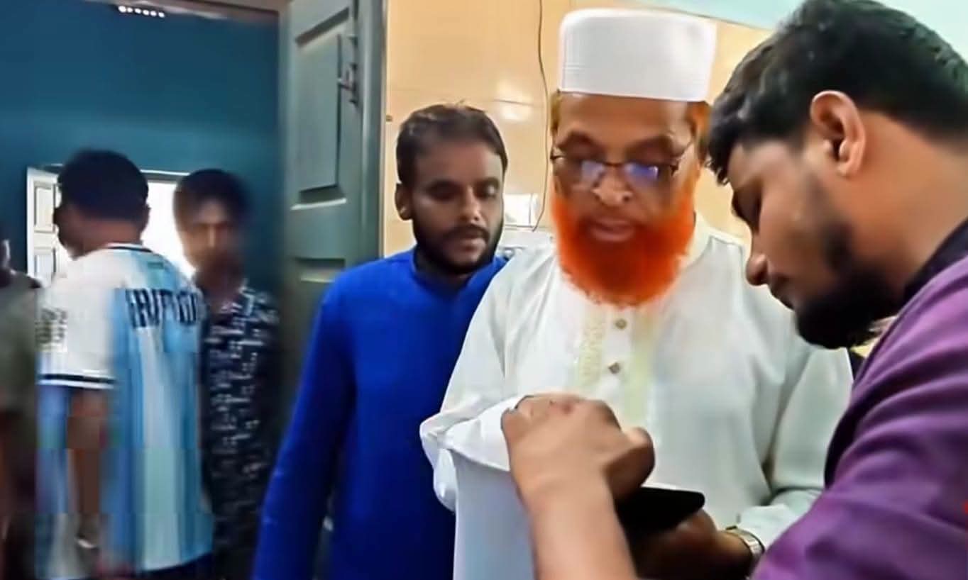 গাইবান্ধা সদর হাসপাতালে রোগীর ১৯০ গ্রাম মাংসের বদলে মিলছে মাত্র ৩৫ গ্রাম এমপির পরিদর্শনে বেরিয়ে এলো এক চাঞ্চল্যকর অনিয়ম