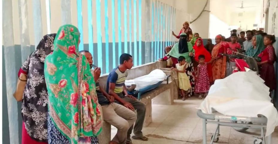 নীলফামারীর কিশোরগঞ্জে বিদ্যুৎস্পৃষ্ট হয়ে তিন শ্রমিকের মর্মান্তিক মৃত্যু