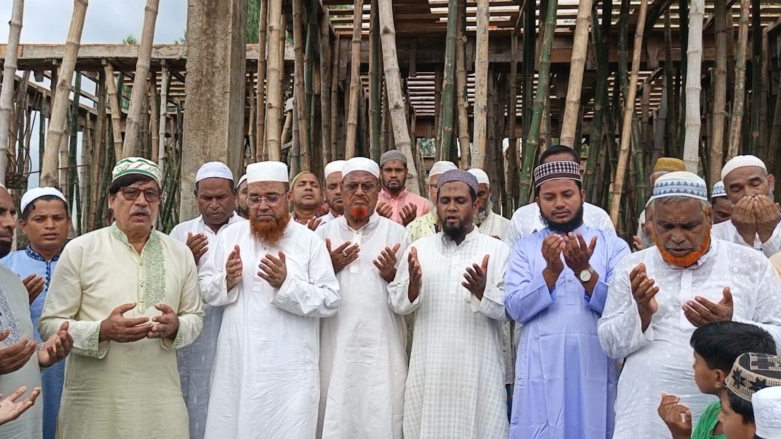 কুড়িগ্রামে সুভারকুটি কেন্দ্রীয় জামে মসজিদের নবনির্মিত ভবনের নির্মাণকাজের শুভ উদ্বোধন
