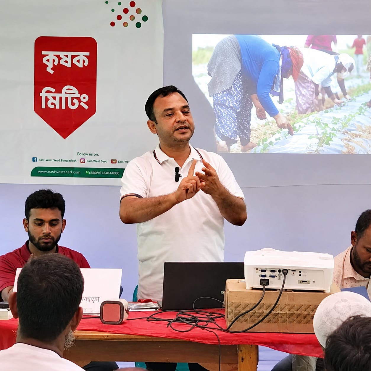 ভালো ফলনের প্রথম শর্ত হলো উন্নতমানের বীজ নির্বাচন..আর এসএম সাজেদুল করিম