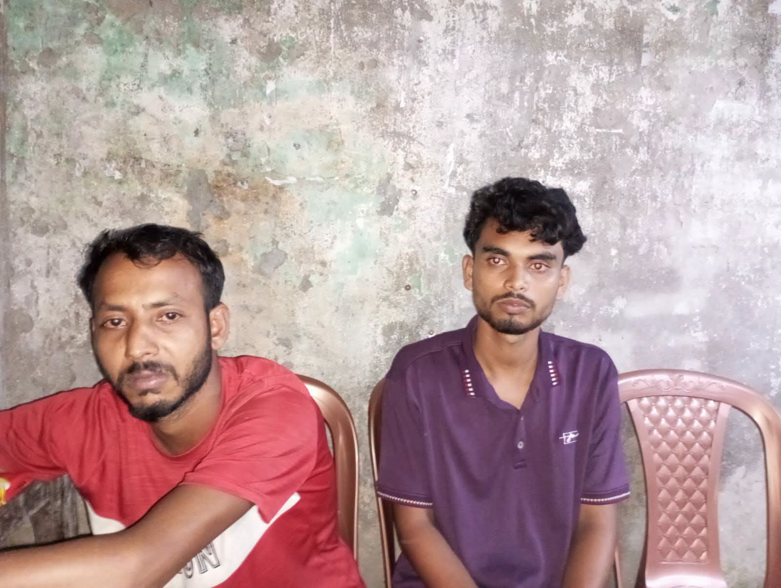 সাদুল্লাপুর উপজেলার নলডাঙ্গার কাচারি বাজারে ইয়াবাসহ ২ যুবক আটক