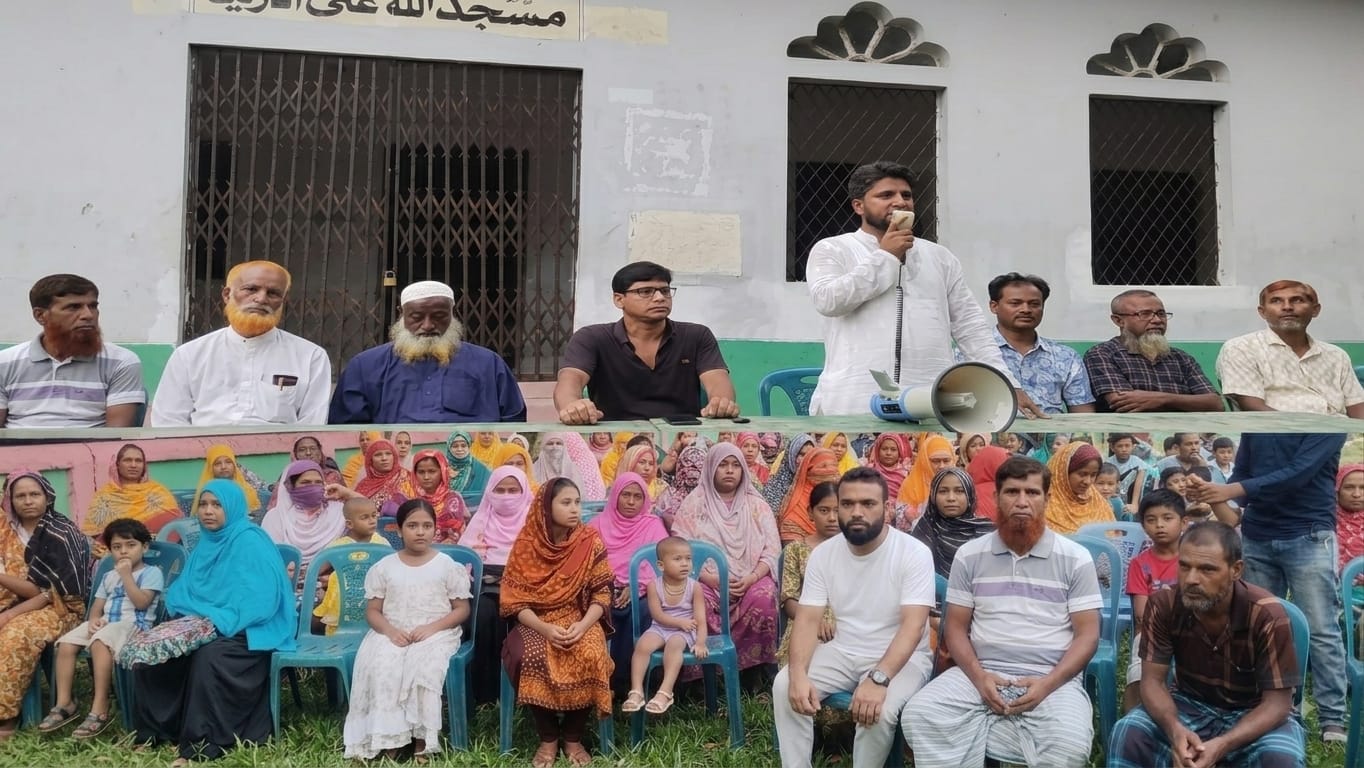 মান্দায় আগামী স্হানীয় নির্বাচনকে সামনে রেখে চেয়ারম্যান পদপ্রার্থীর মতবিনিময় সভা অনুষ্ঠিত