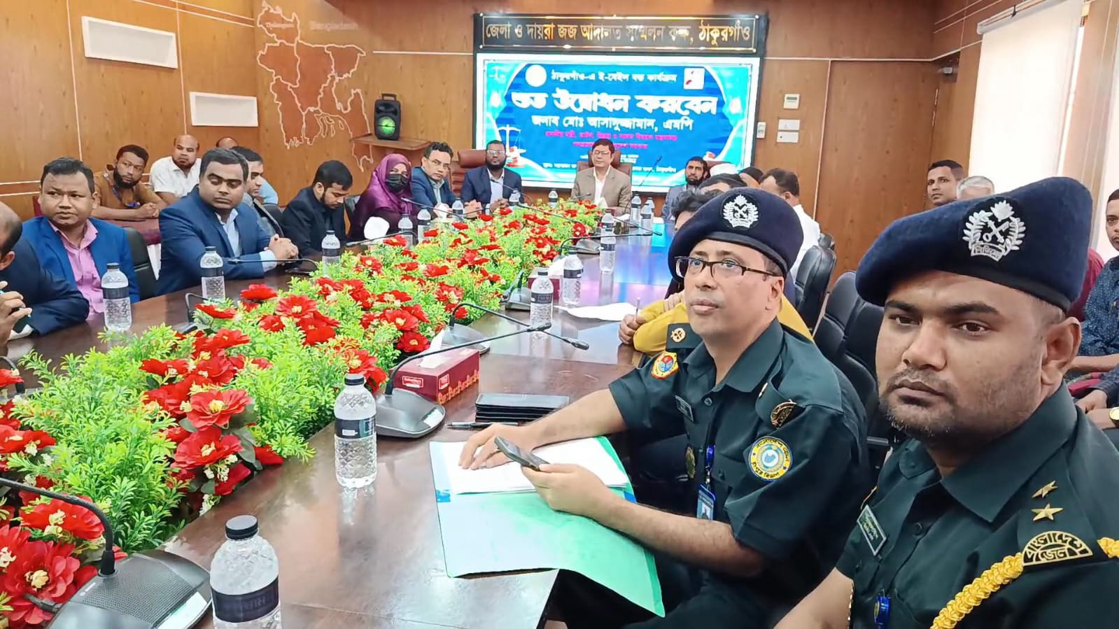 ঠাকুরগাঁওয়ে চালু হলো ই-বেইল বন্ড, জামিনের পর দ্রুত কারামুক্তি।