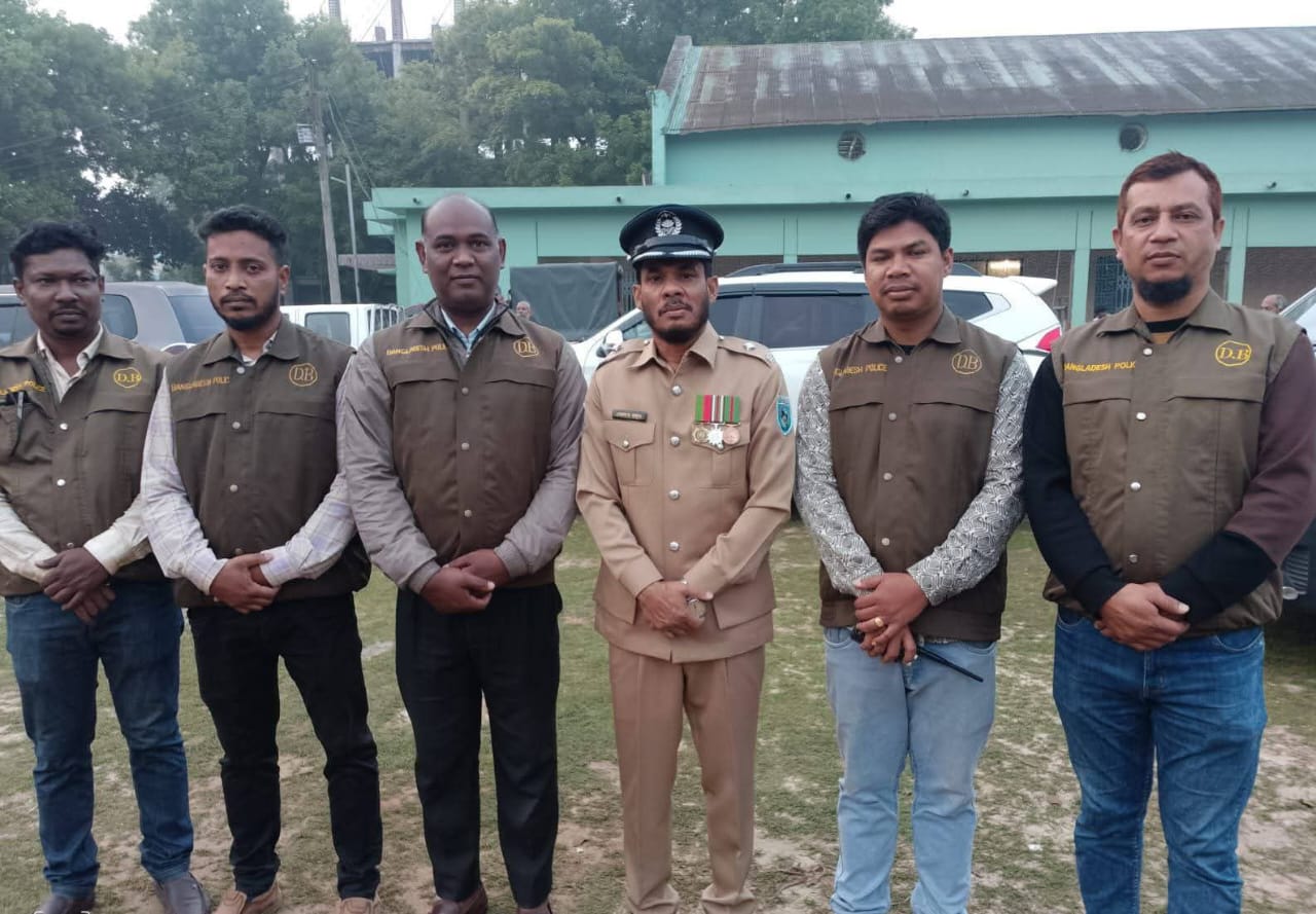 ঠাকুরগাঁও ডিবির অভিযানে আট মাসে একের পর এক বড় সাফল্যঃ
