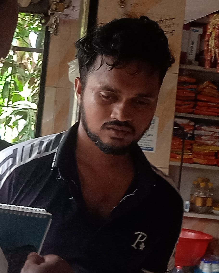 তালায় প্রাইভেট পড়তে যাওয়ার পথে স্কুলছাত্রীকে ধর্ষণচেষ্টা, যুবক আটক
