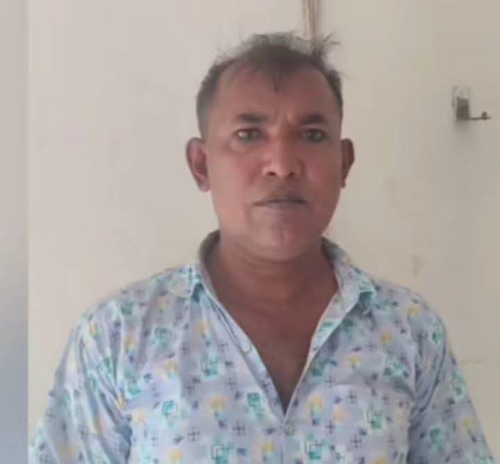 শিরোনাম:-নড়াইল শয়তানের নিঃশ্বাস ও অজ্ঞান পার্টির জনক কোটিপতি প্রতারক আবু সাঈদ আবারও গ্রেপ্তার–