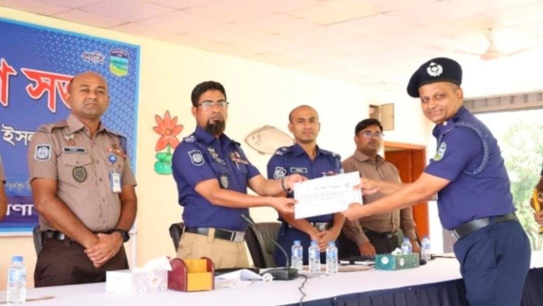 শ্রেষ্ঠত্বের হ্যাটট্রিক, তৃতীয়বারের মতো নেত্রকোনা জেলার শ্রেষ্ঠ ওসি শাকের