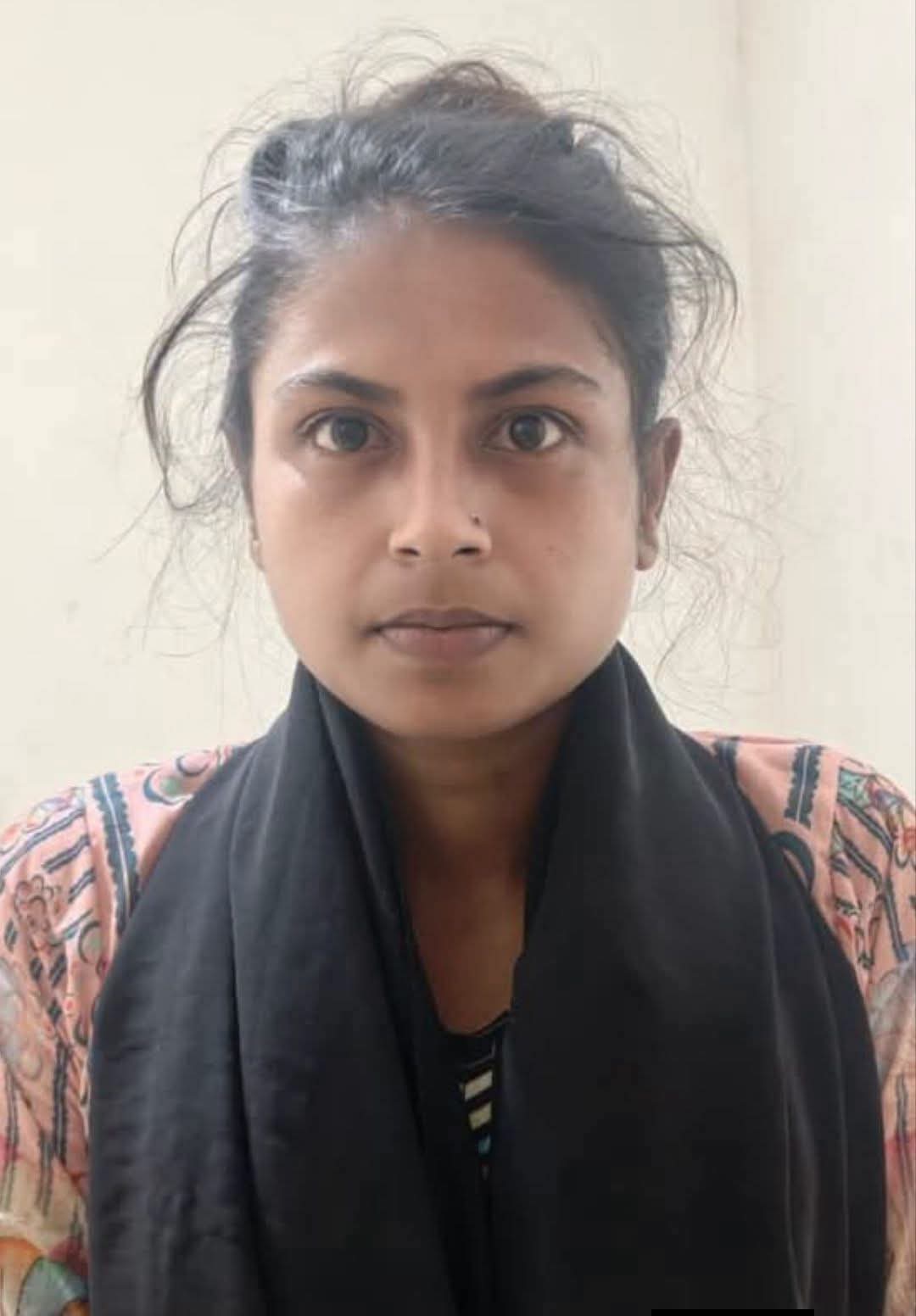 গোবিন্দগঞ্জে দুই কেজি গাঁজাসহ নারী আটক, সহযোগী পলাতক