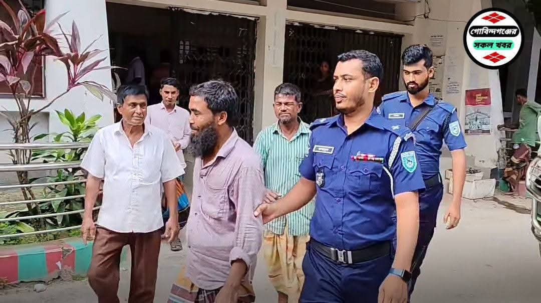 গোবিন্দগঞ্জে সিলিকা জেল মেশানো চিংড়ি বিক্রি,জব্দ ২৪ কেজি মাছ জরিমানা ৬০ হাজার