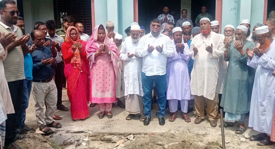 জয়পুরহাটের পাঁচবিবি মোহাব্বতপুর মাদ্রাসার ৪’তলা ভবনের ভিত্তিপ্রস্তর স্থাপন