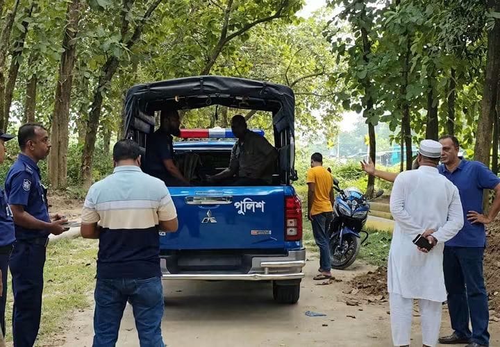 ঠাকুরগাঁওয়ে তরুণীকে ধর্ষণের অভিযোগ, অটোচালক আটক