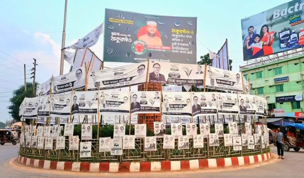 ভোটের প্রচারণায় আড়াল জুলাই স্মৃতিস্তম্ভ, ঠাকুরগাঁওয়ে ক্ষোভ