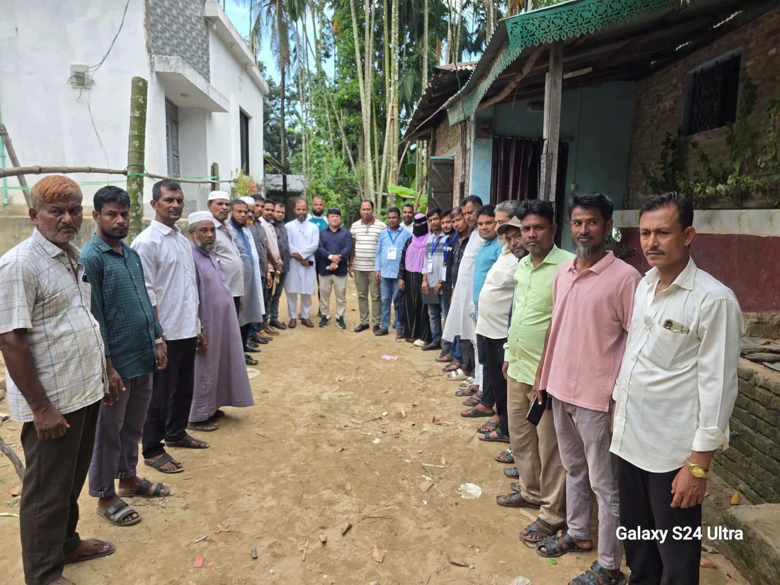 জালালাবাদ ও ইসলামপুরে ফ্যামিলি কার্ড কর্মসূচির তথ্য সংগ্রহ শুরু