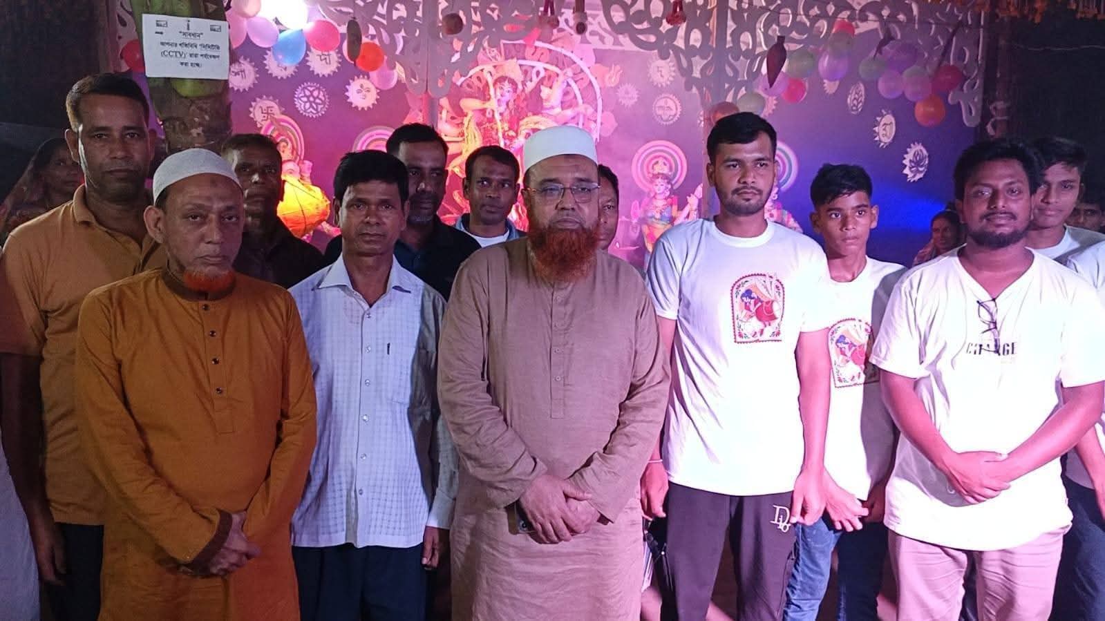 ধর্ম যার যার, রাষ্ট্র সবার,কুড়িগ্রামে পূজামণ্ডপ পরিদর্শনে সোহেল কায়কোবাদ।