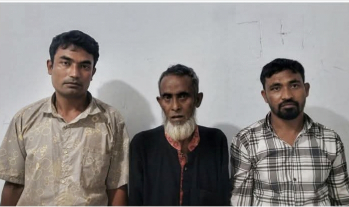 ভূরুঙ্গামারীতে পুলিশের ওপর হামলা, আসামি ছিনতাইয়ের চেষ্টা: গ্রেপ্তার ৩