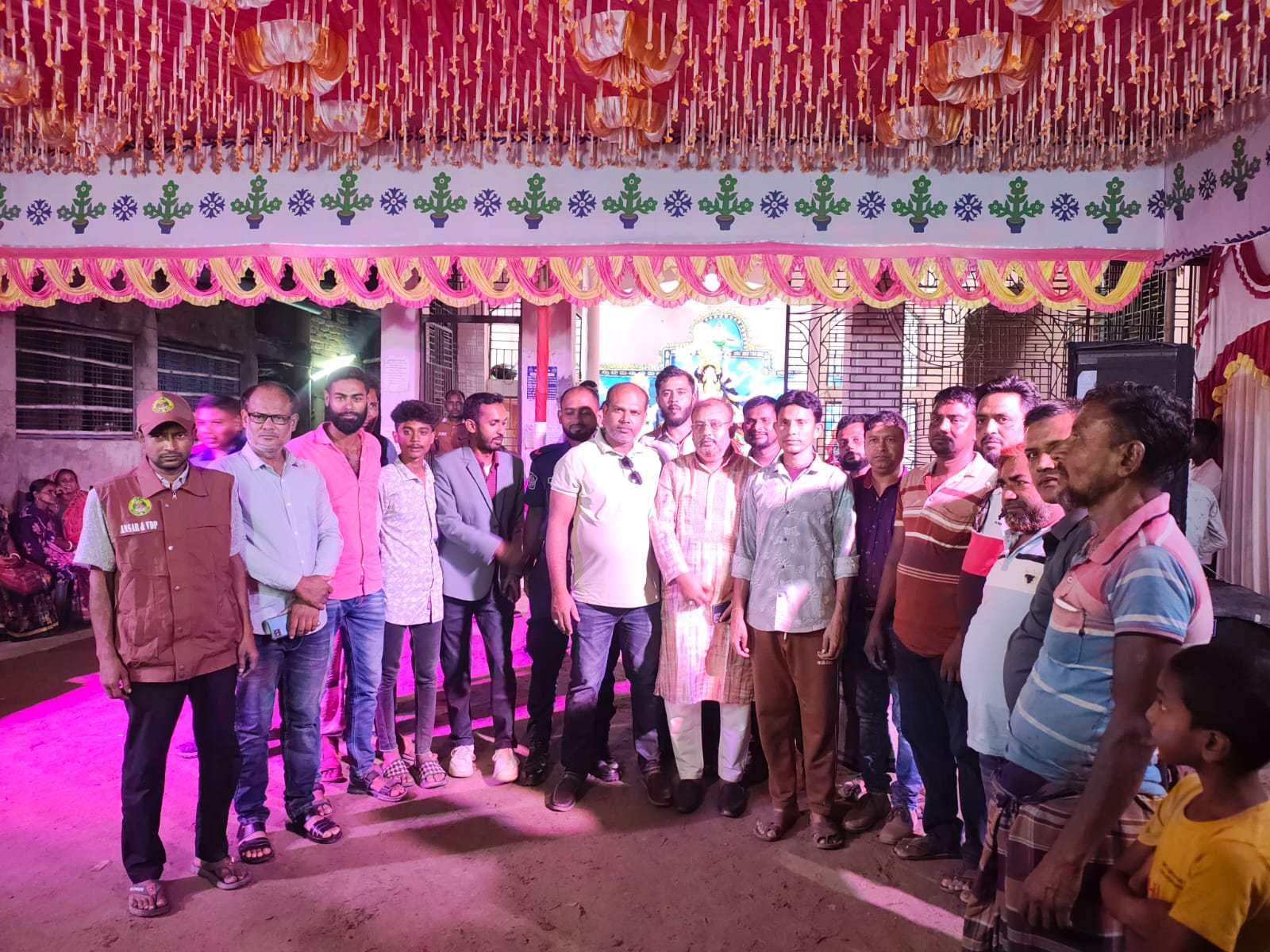 আলমপুর ইউনিয়নে শারদীয় দুর্গোৎসব উপলক্ষে বিভিন্ন পূজা মন্ডপ পরিদর্শন করেন ধামইরহাট উপজেলা পরিষদ নির্বাচনে চেয়ারম্যান পদপ্রার্থী আলহাজ্ব মোঃ রুহুল আমিন