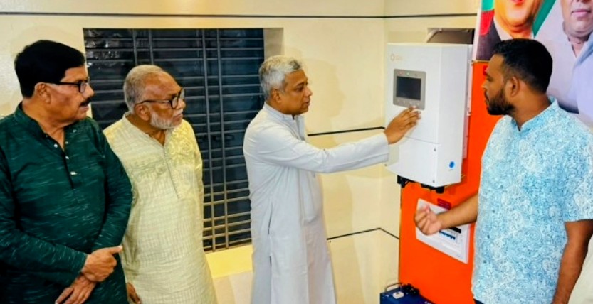 যশোর জেলা বিএনপি কার্যালয়ে সৌরবিদ্যুৎ, উদ্বোধন করলেন প্রতিমন্ত্রী অমিত